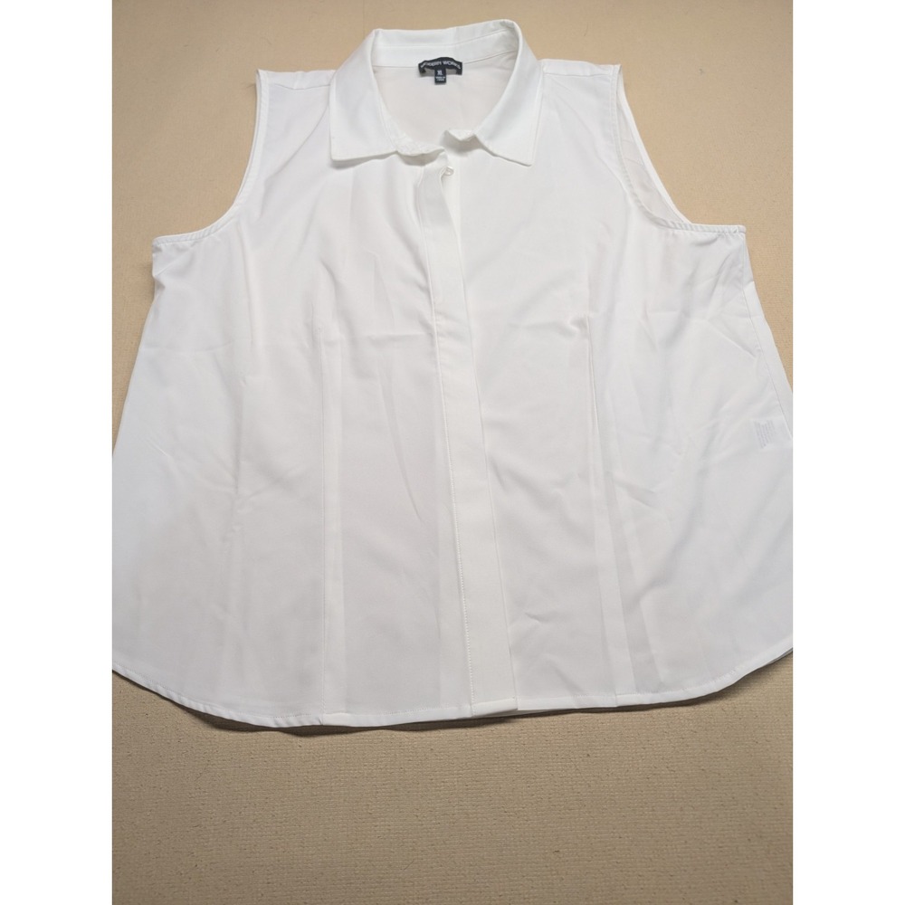 NWOT Modern Works Women's Size XL Sleeveless Blouse White With Dart Detail Front